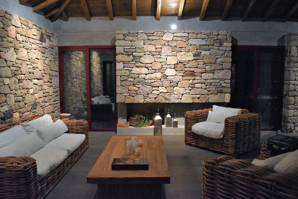 Villa Molivos Views Mithimna Bagian luar foto