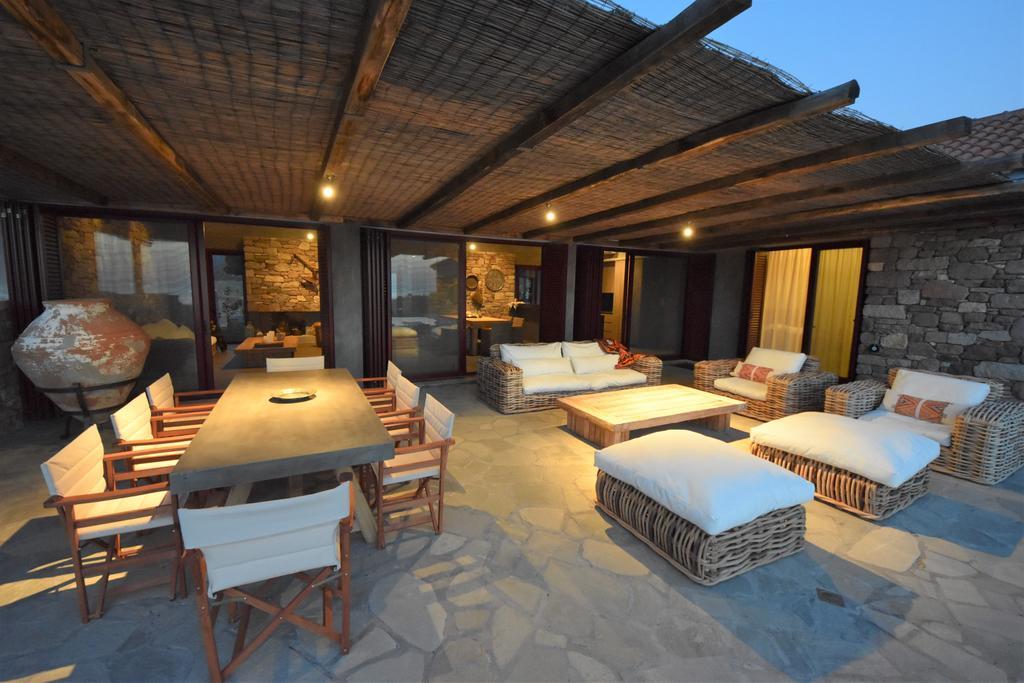 Villa Molivos Views Mithimna Bagian luar foto