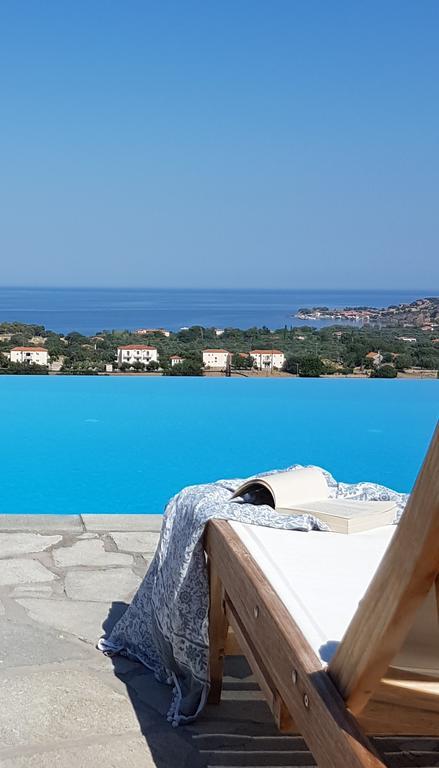 Villa Molivos Views Mithimna Bagian luar foto